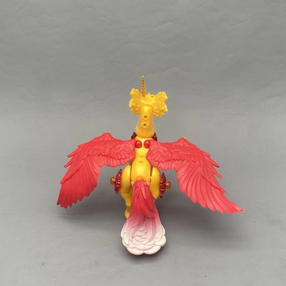 Mega Bloks Construx Crystal Creatures Rubywing Action Figure With Egg